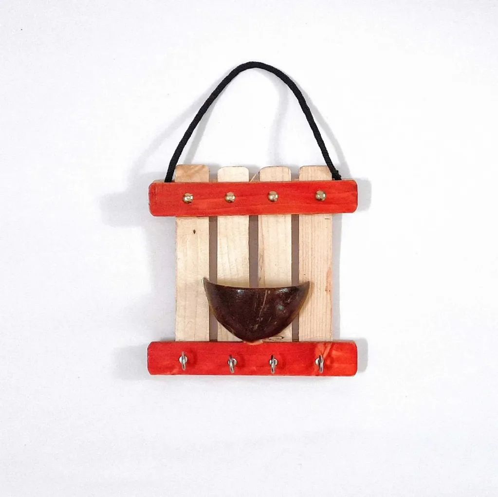 Wooden Coconut Shell Key Hanger