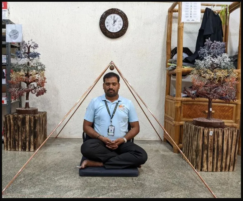 5ft Giza Meditation Pyramid | Standard